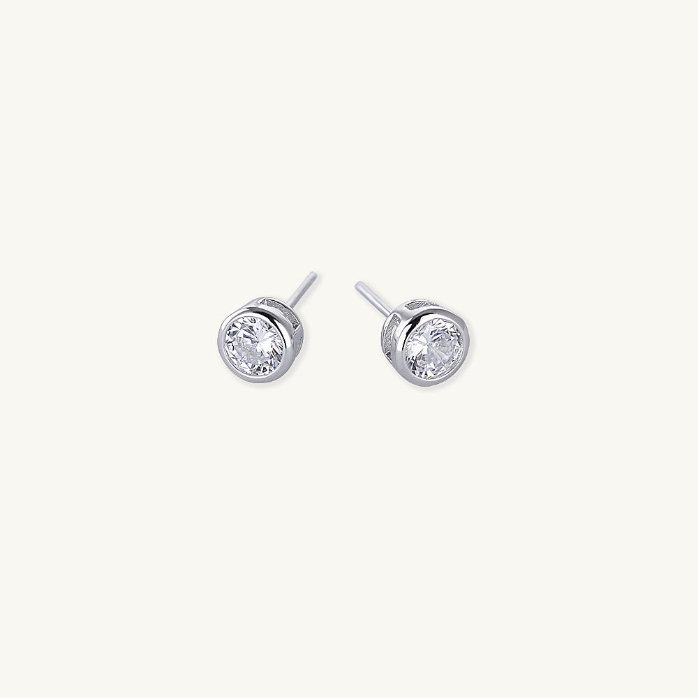 Circle Cubic Zirconia Studs - Camile & Stone