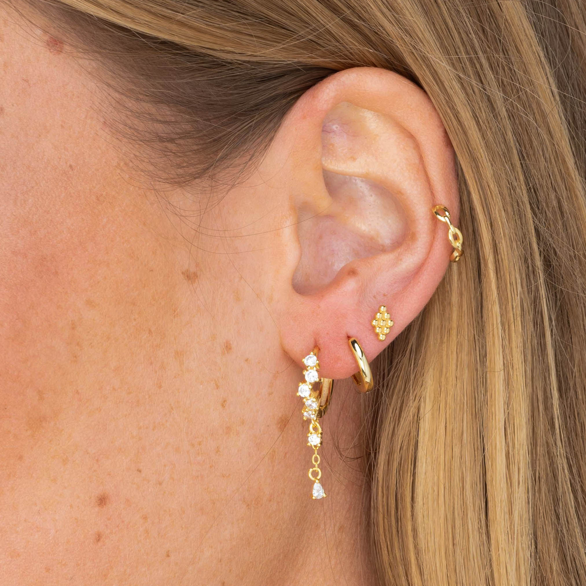 Classic Huggie Hoop Earrings - Camile & Stone