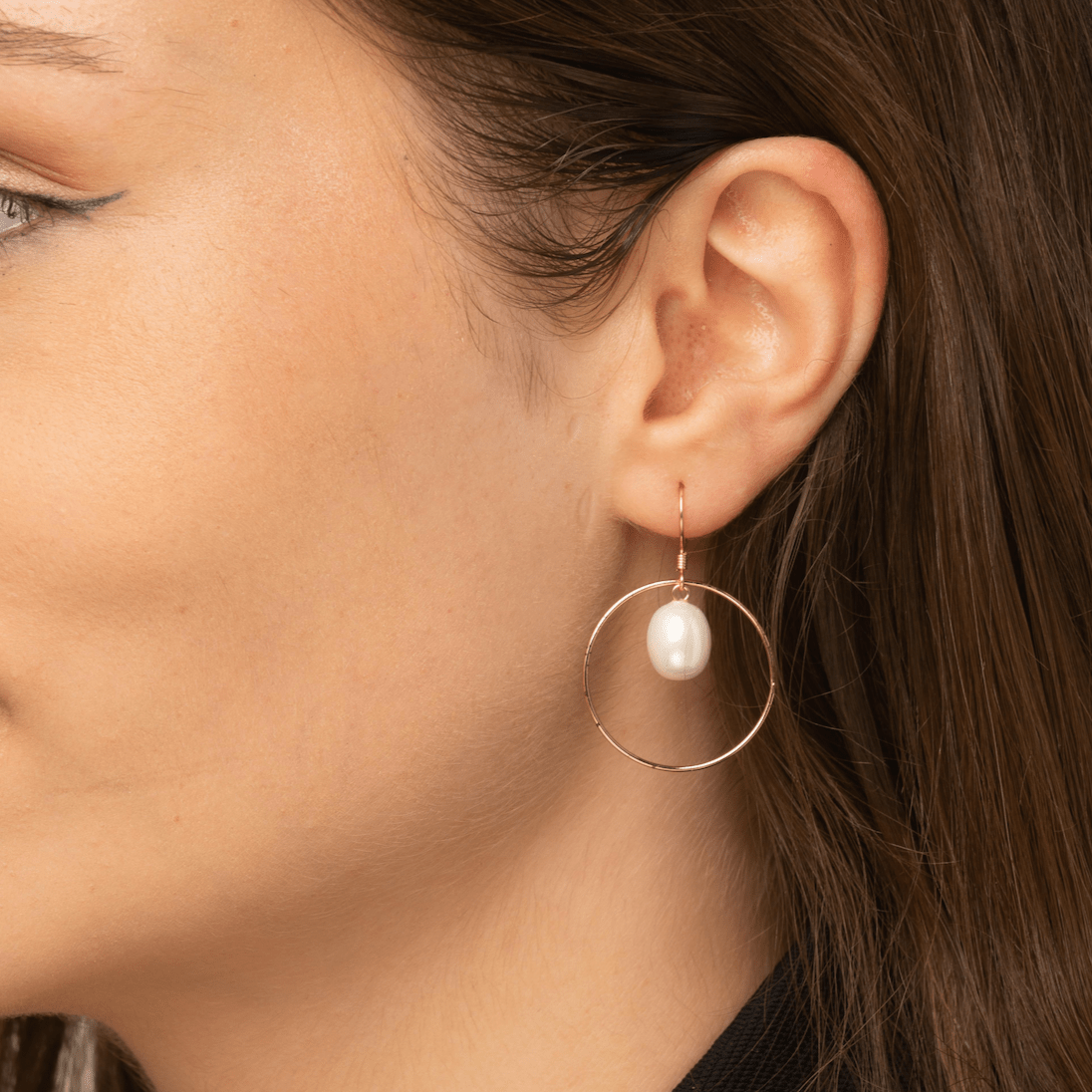 Freshwater Pearl Circular Drop Earrings - Camile & Stone