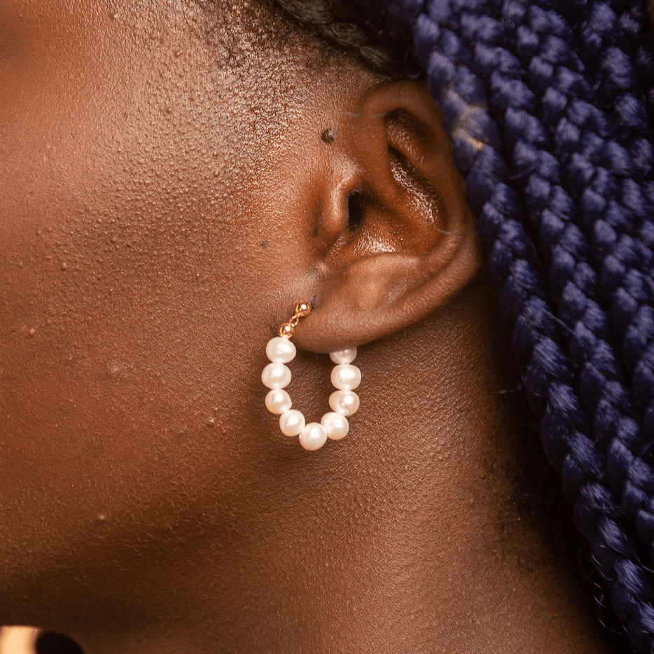 Freshwater Pearl Huggie Earrings - Camile & Stone