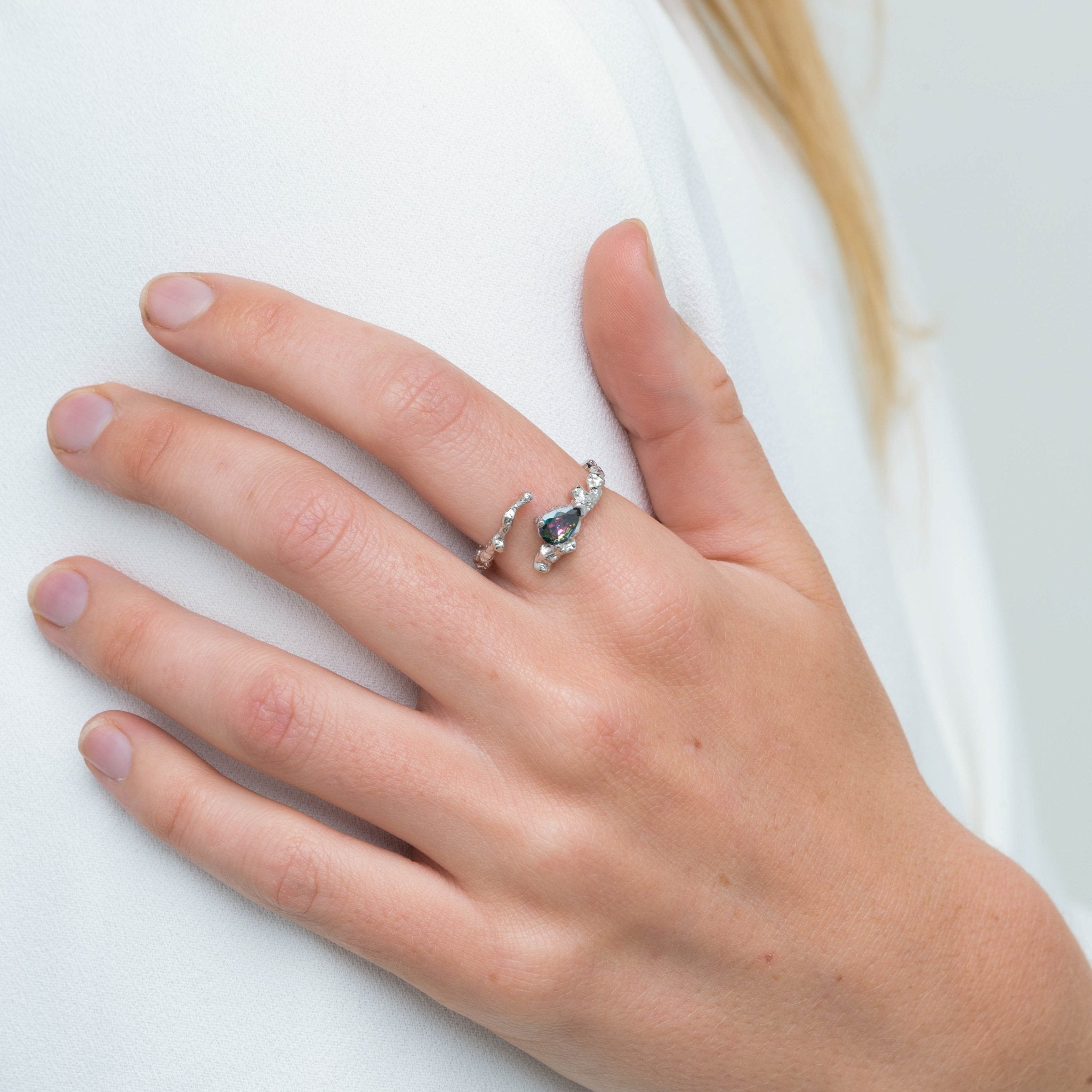 Molten Teardrop Wrap Open Ring - Camile & Stone