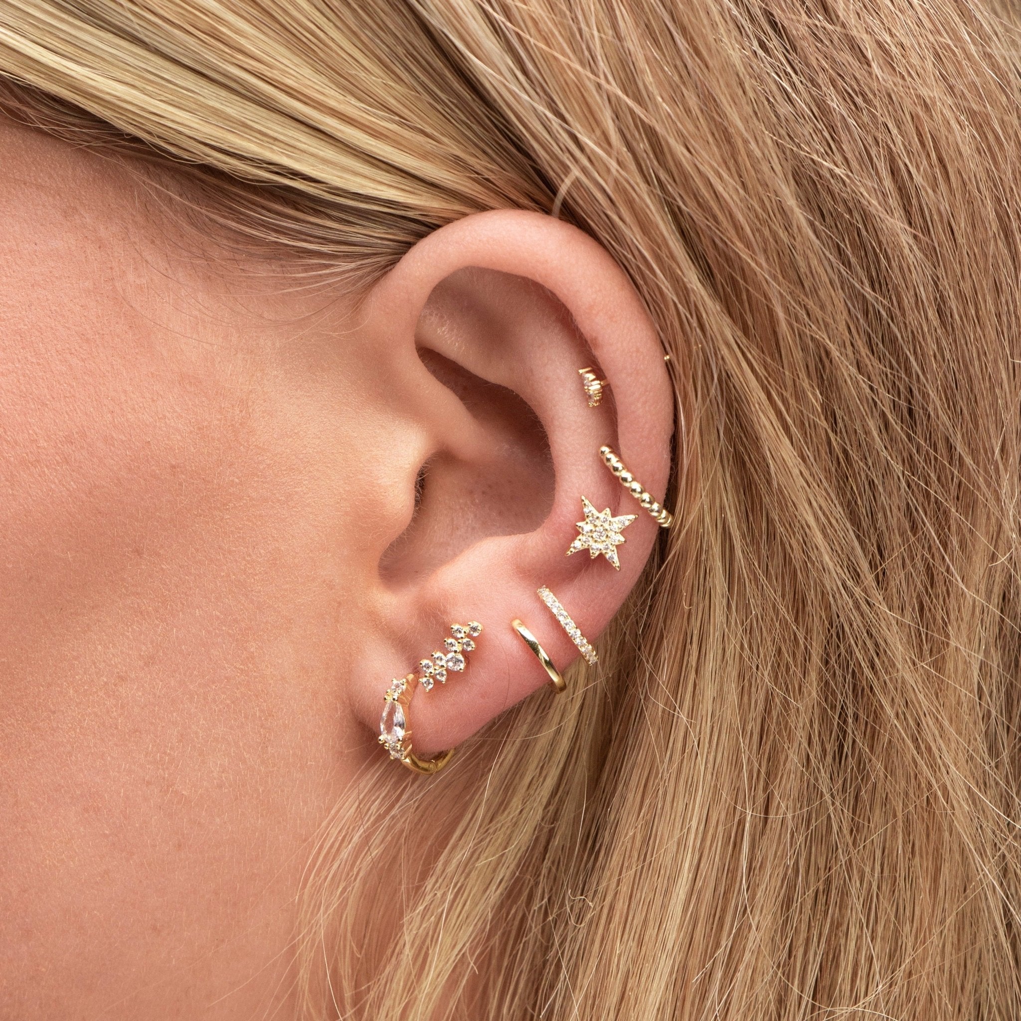 Starry Cluster Sapphire Stud Earrings - Camile & Stone