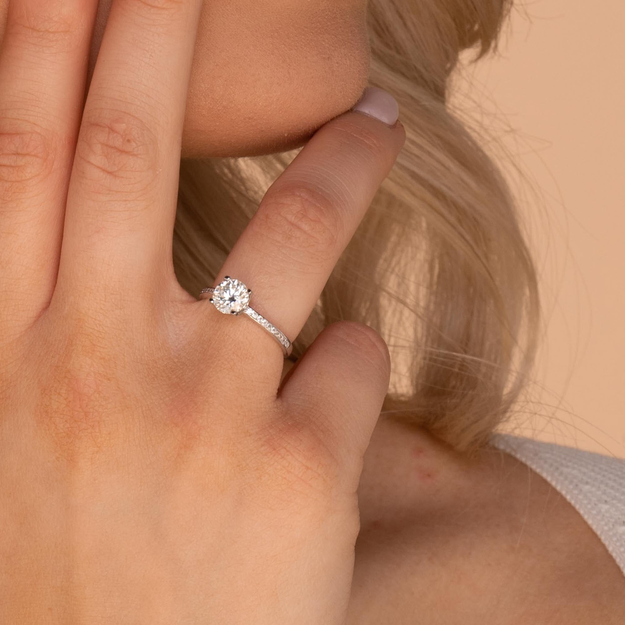0.8 ct The Lydia Moissanite Diamond Engagement Ring - Camile & Stone