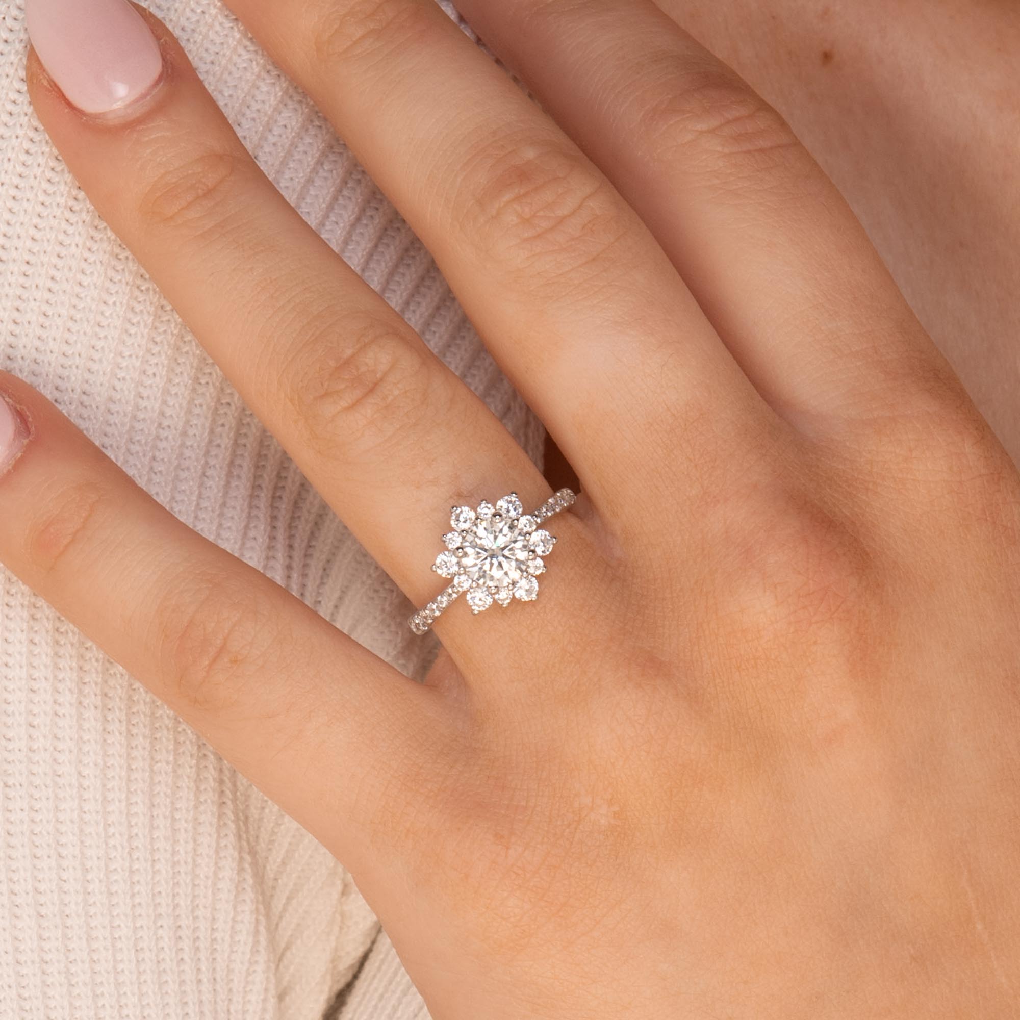 1 ct The Riley Moissanite Diamond Engagement Ring - Camile & Stone