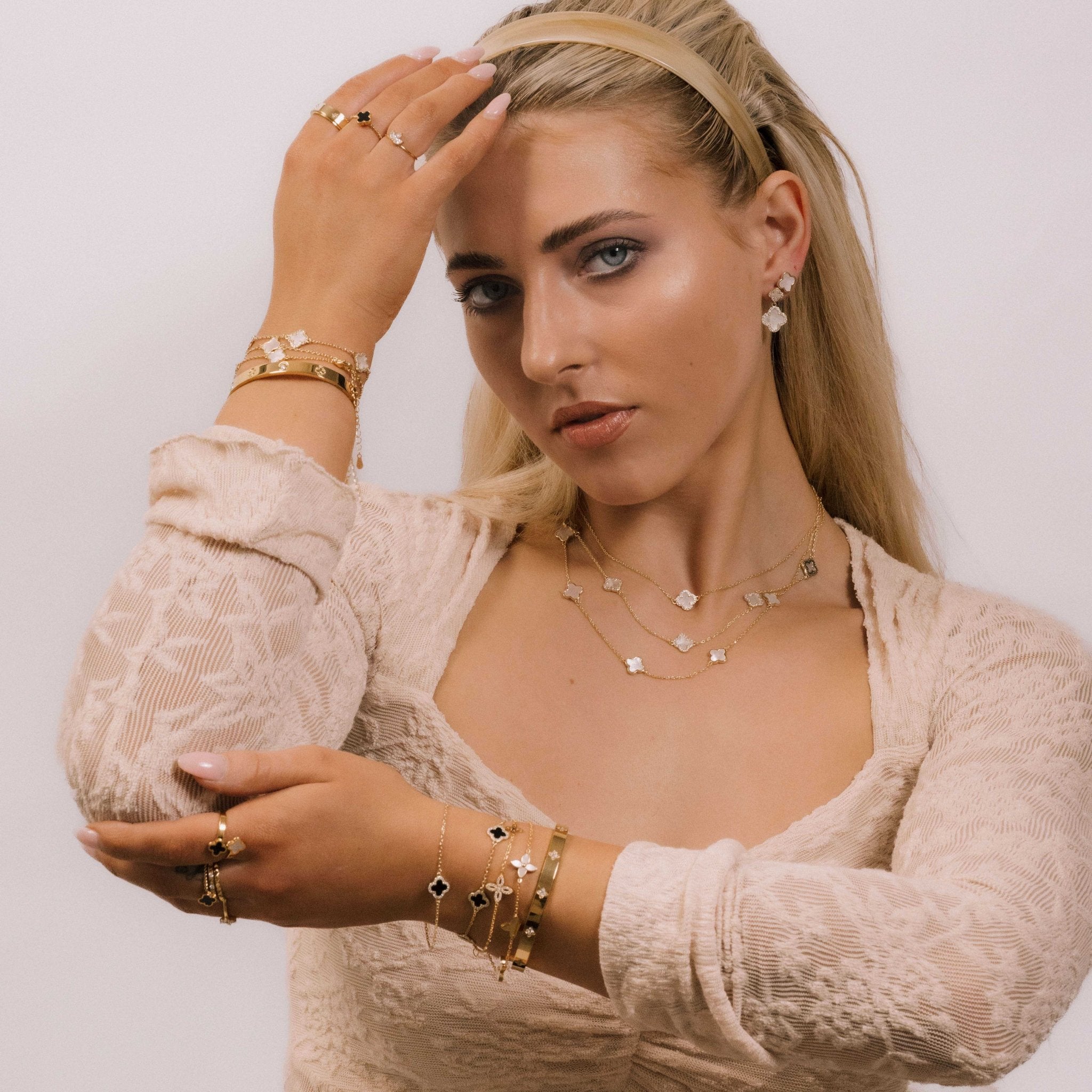 5 Clover Station MOP Necklace - Camile & Stone