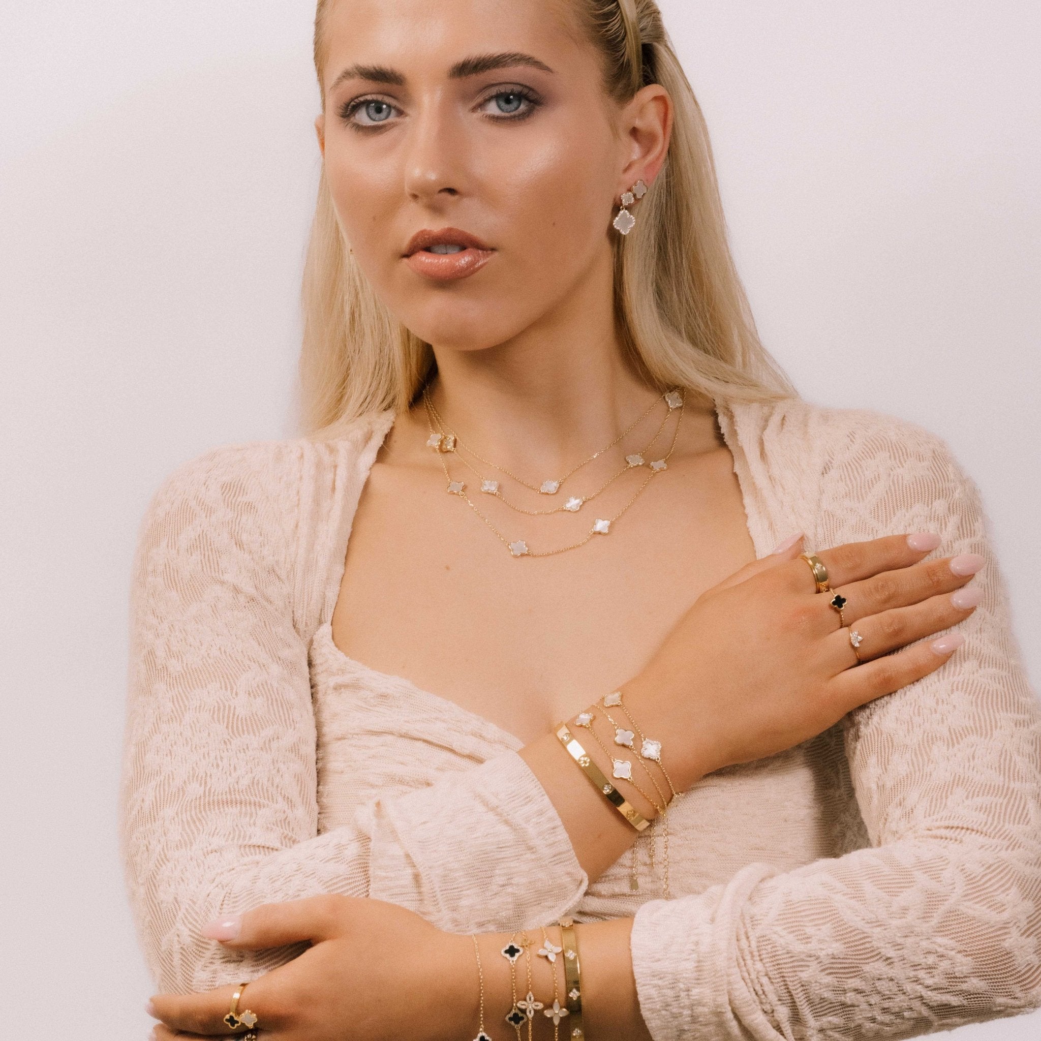 5 Clover Station MOP Necklace - Camile & Stone