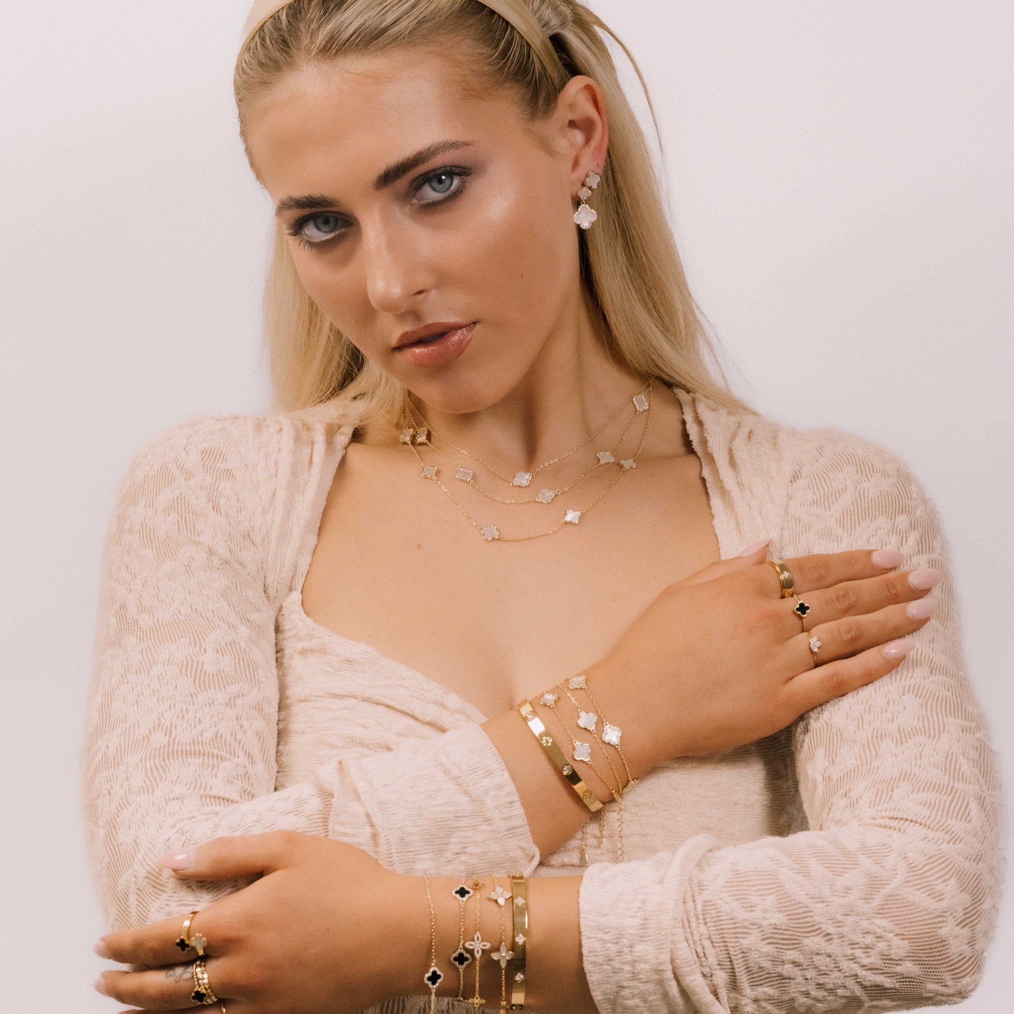 5 Clover Station MOP Necklace - Camile & Stone
