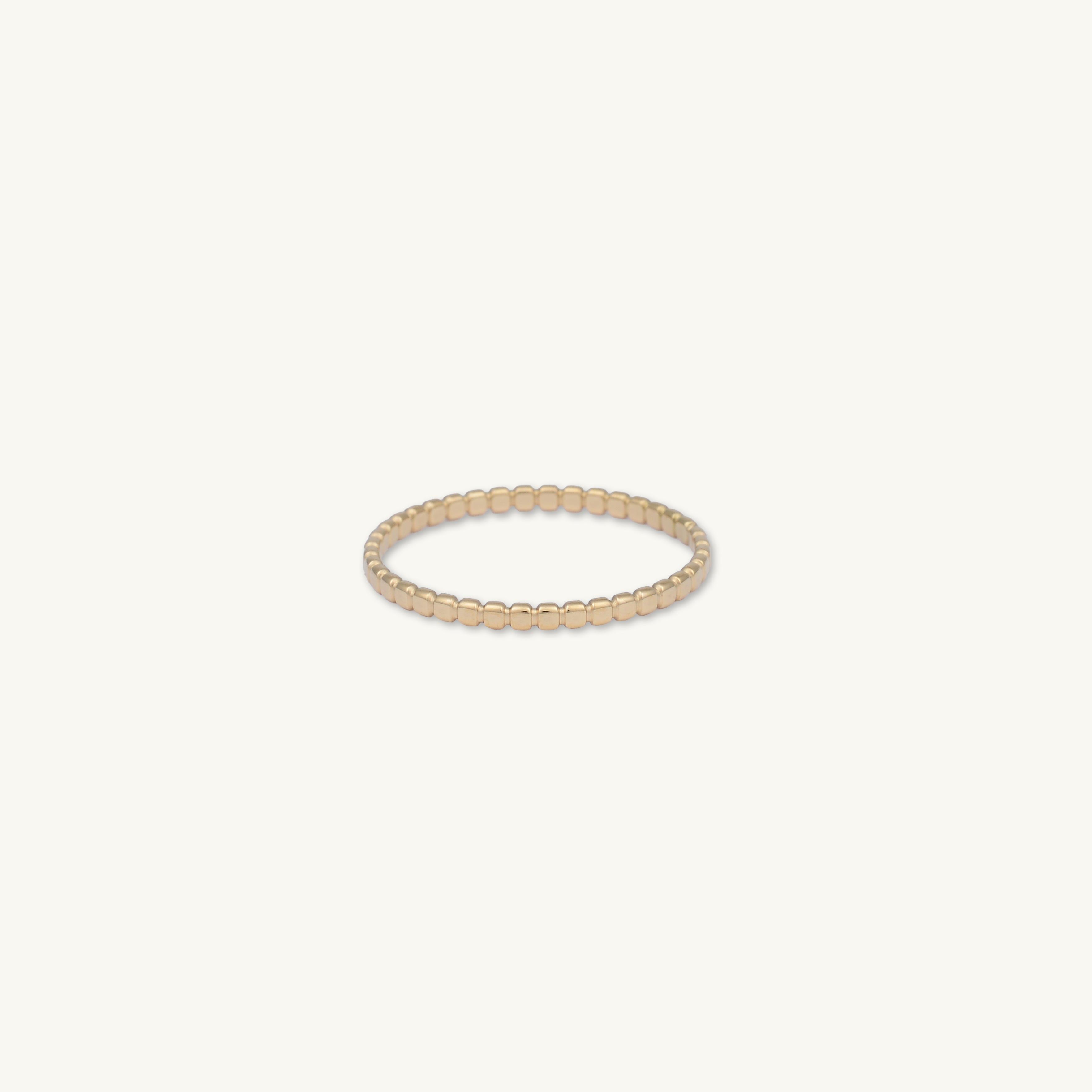 Thin Ridge Stacker Ring