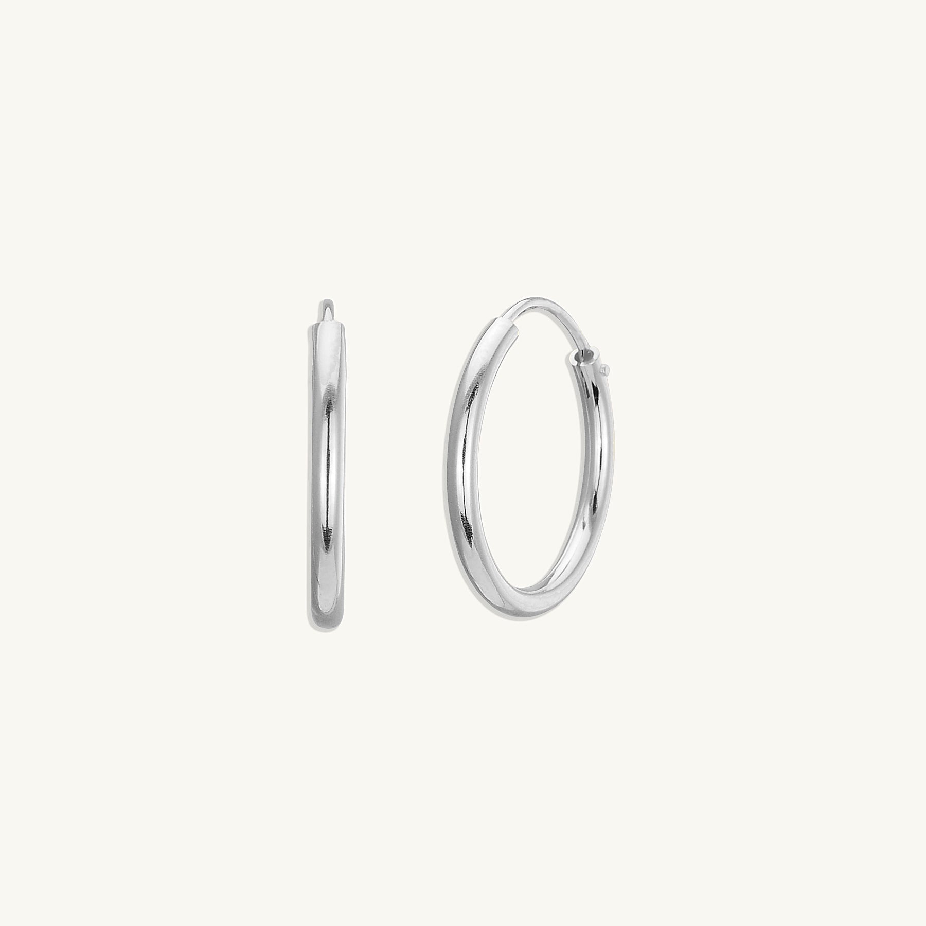 Thin Basic Medium Hoops