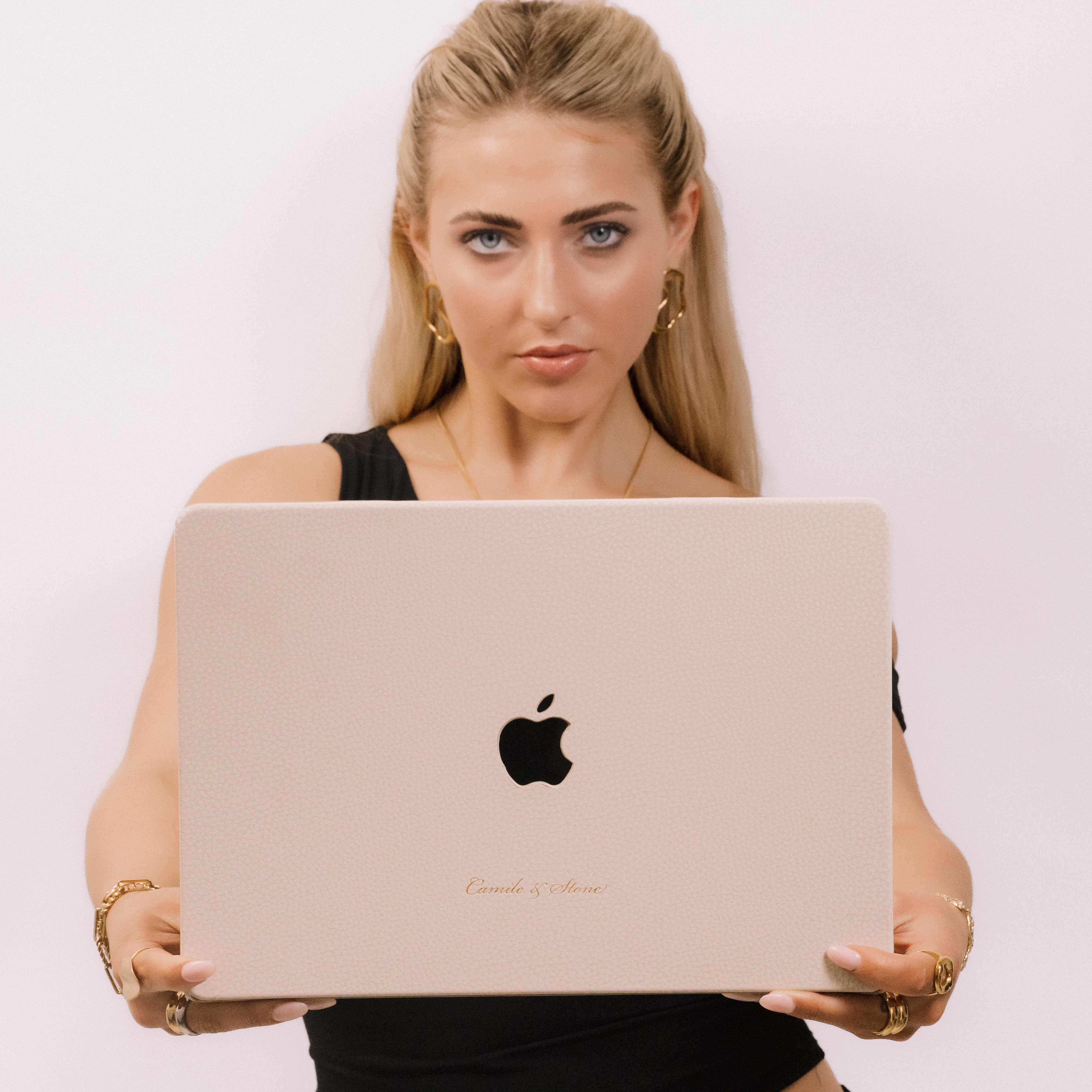 Beige Pebble Laptop Case [PRE-ORDER]