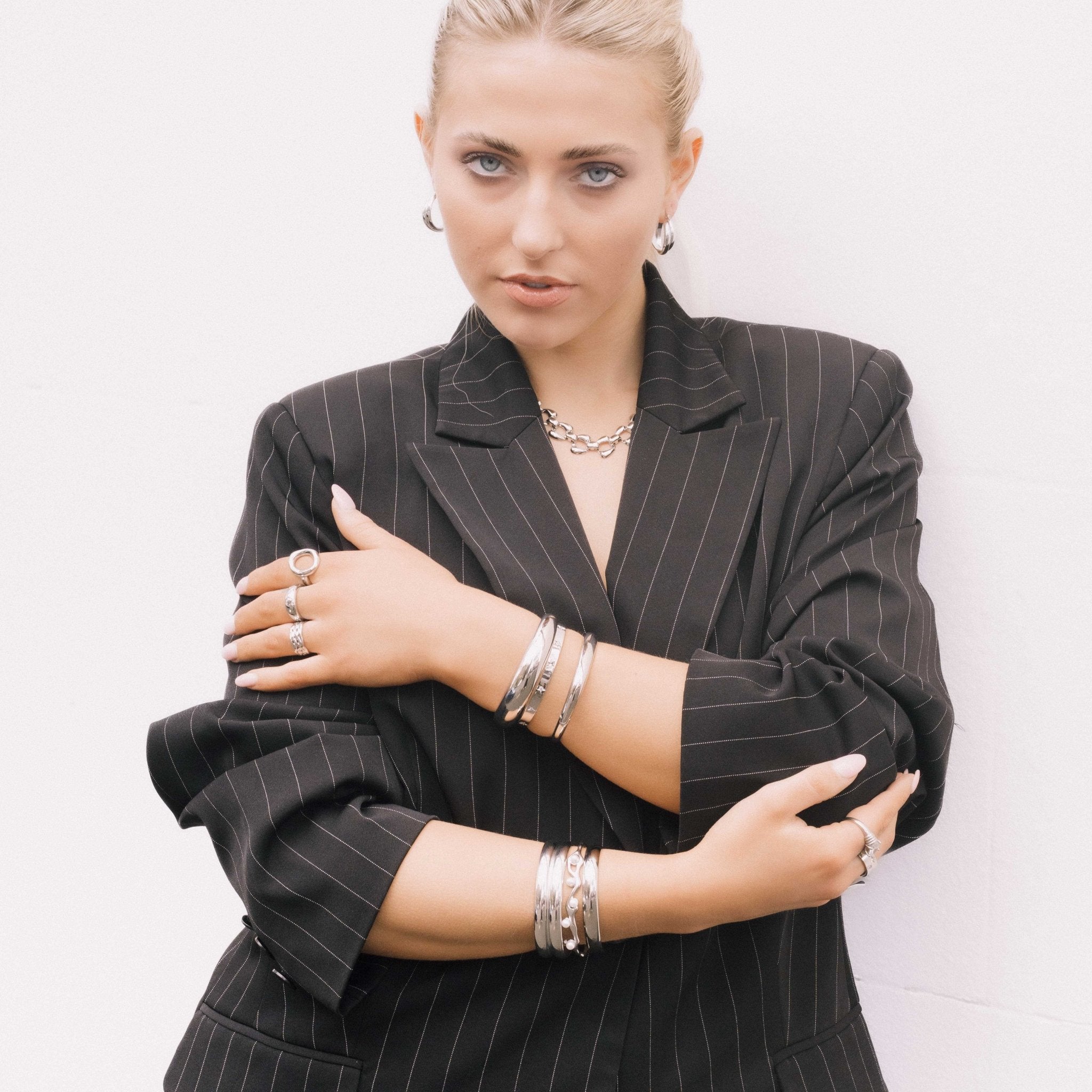 Classic Square Dome Hinged Bangle - Camile & Stone