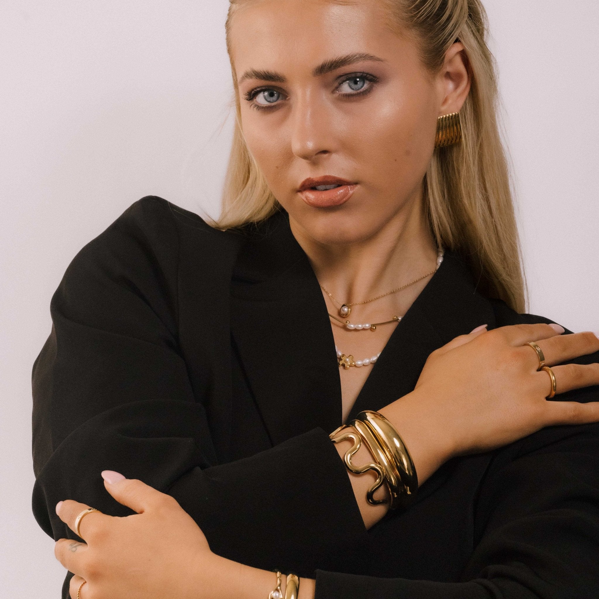 Classic Square Dome Hinged Bangle - Camile & Stone