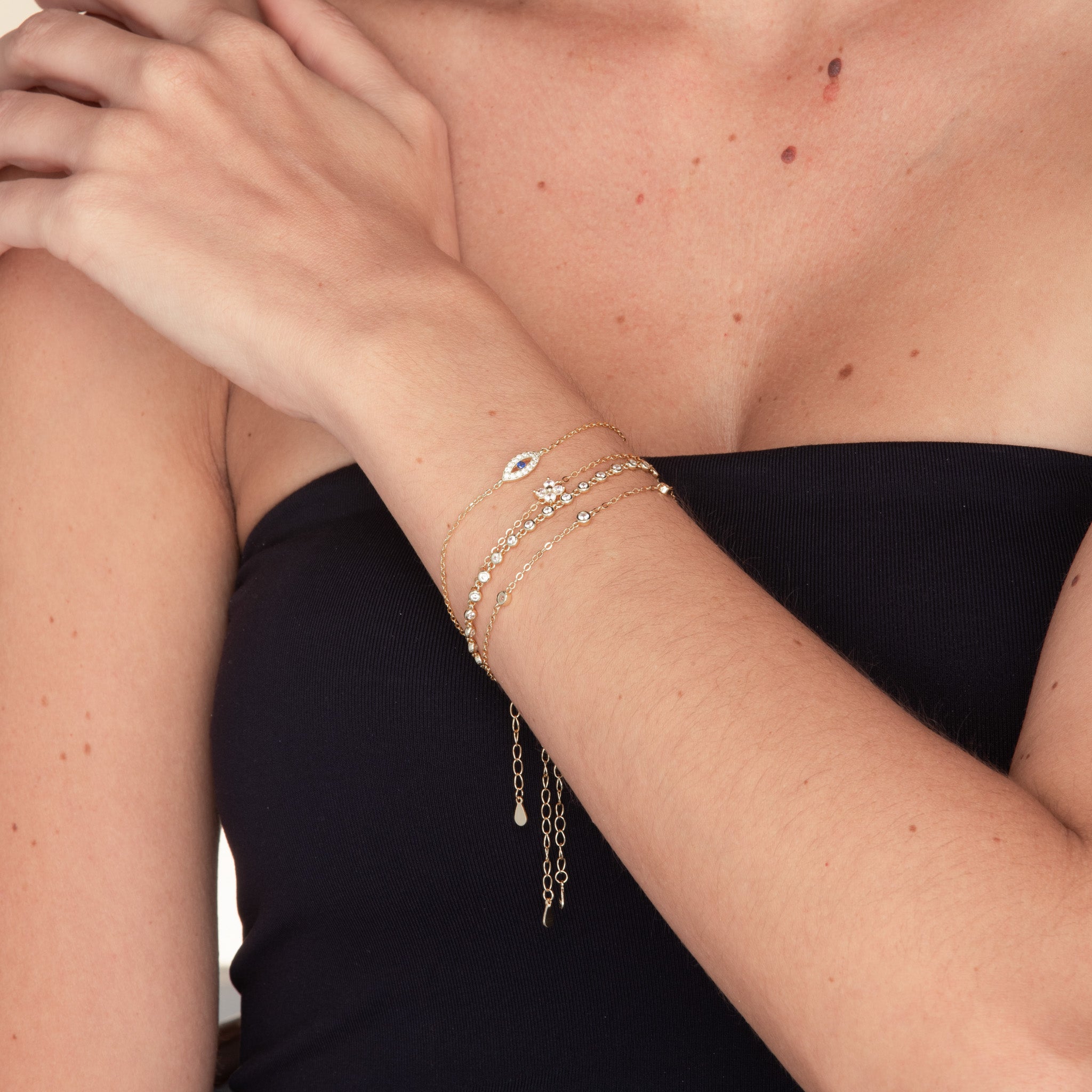 Clover Zirconia Chain Bracelet - Camile & Stone