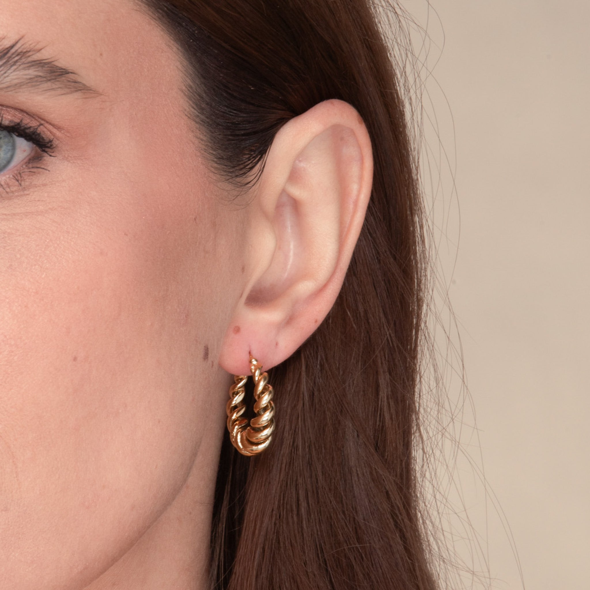 Lyanna Twist C Hoop Earrings