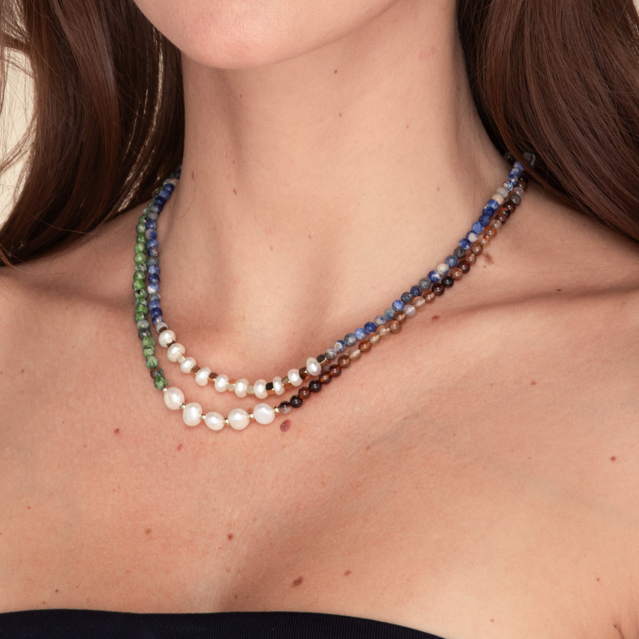 Emerald Stone Pearl Necklace - Camile & Stone