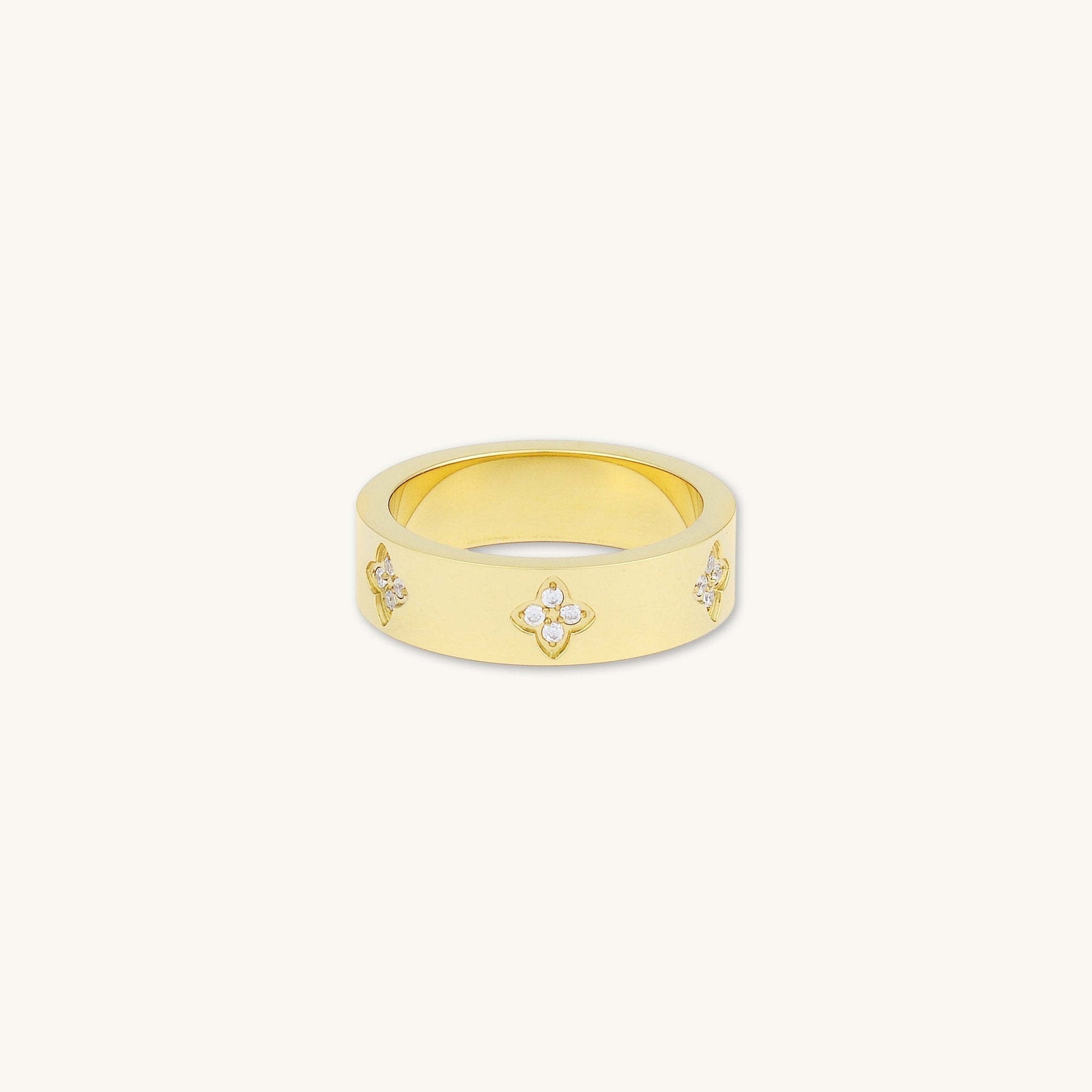 Statement Clover Sapphire Ring - Camile & Stone