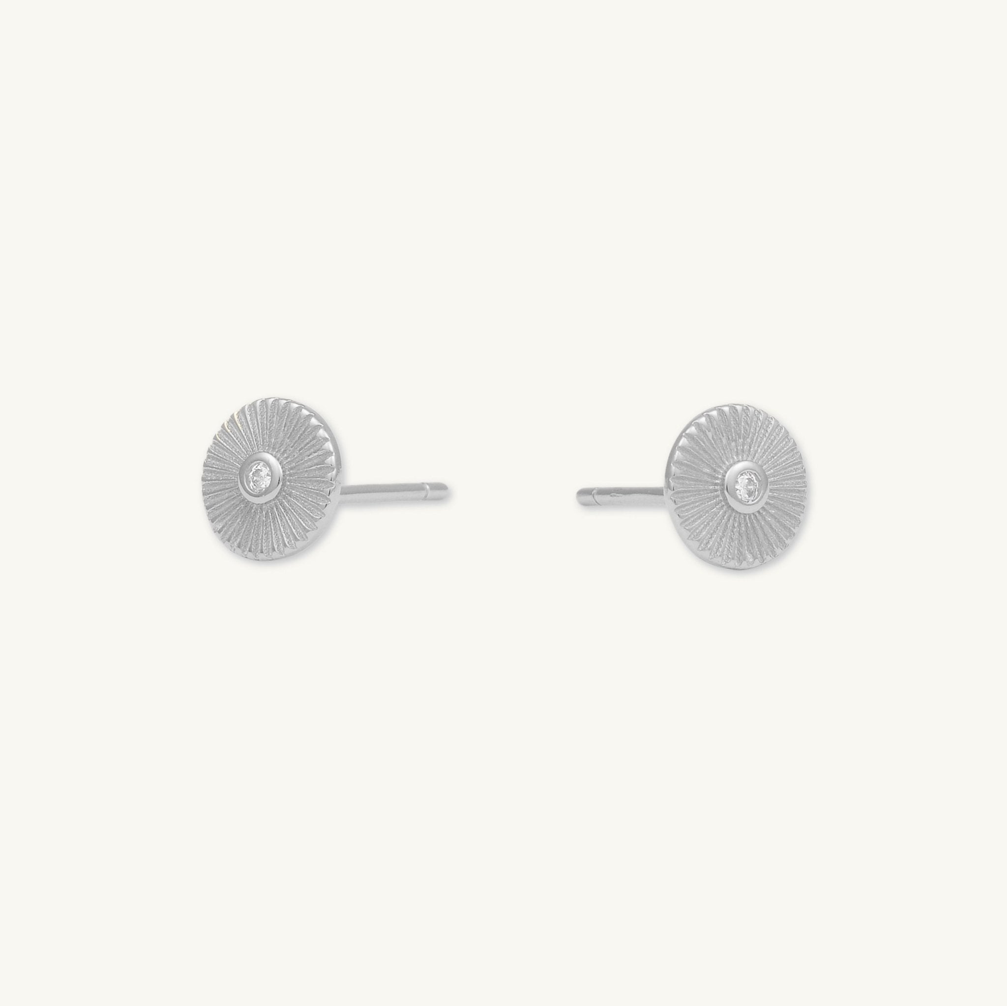 Sunbeam Sapphire Disc Stud Earrings - Camile & Stone