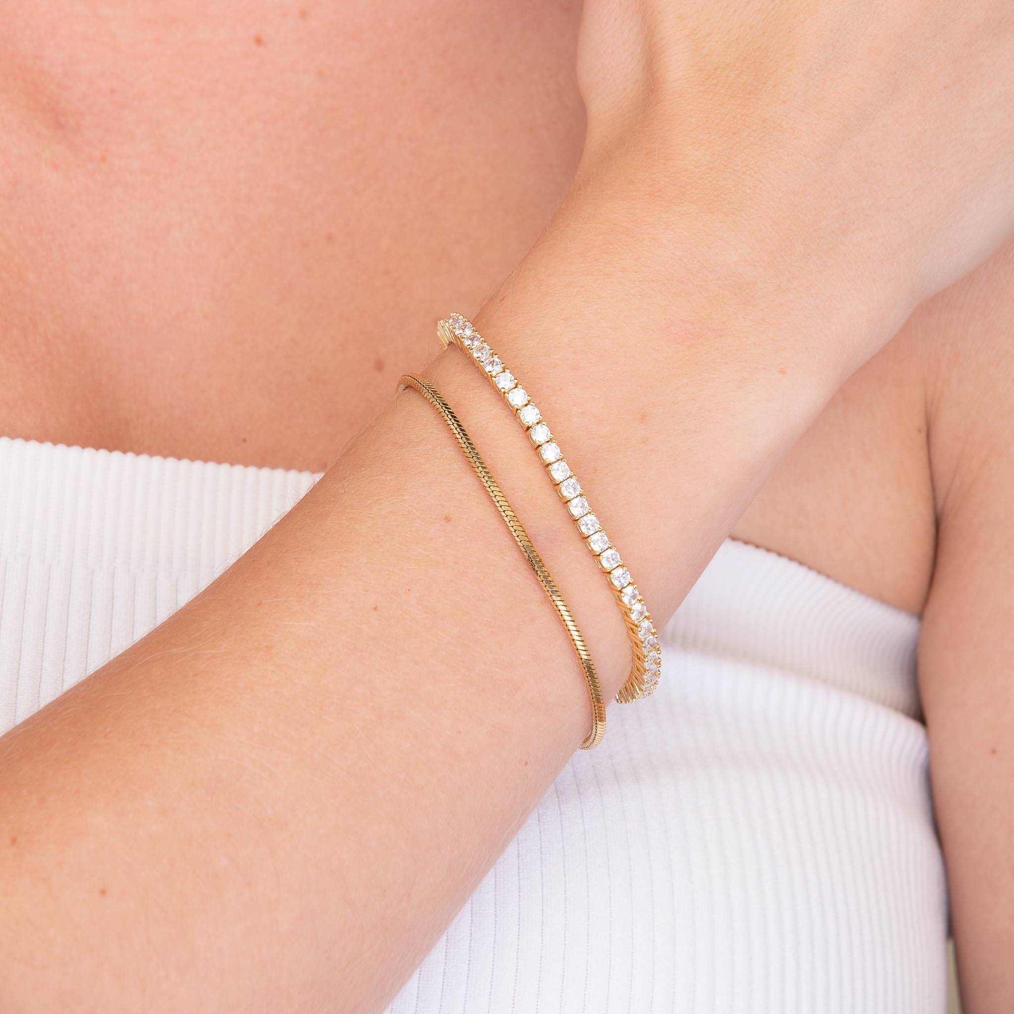 Thick Unisex Snake Chain Bracelet - Camile & Stone