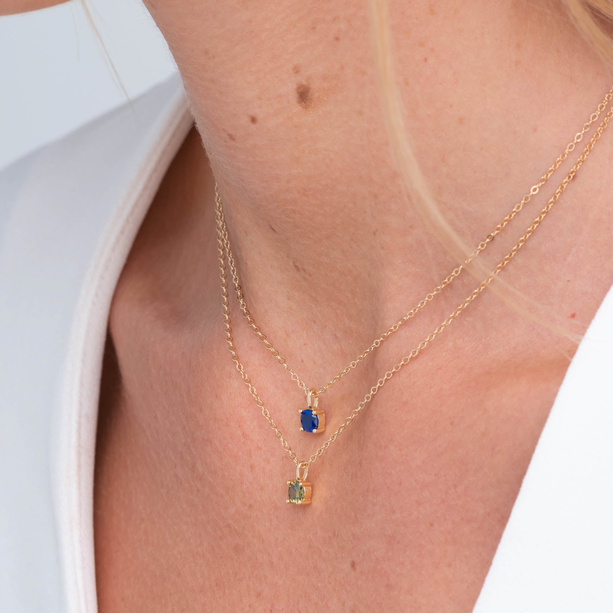 Classic Birthstone Necklace August